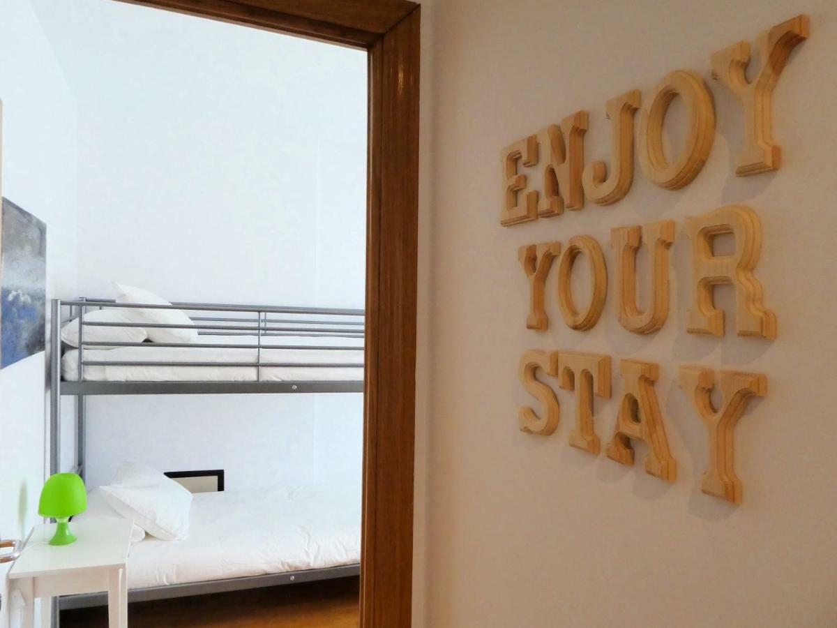 Beach House Castelldefels Esterno foto