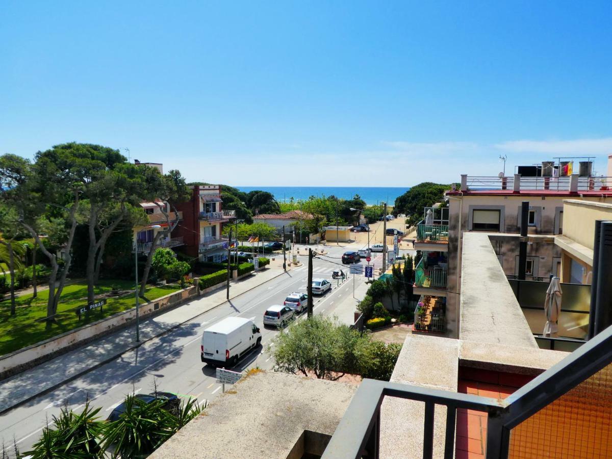 Beach House Castelldefels Esterno foto