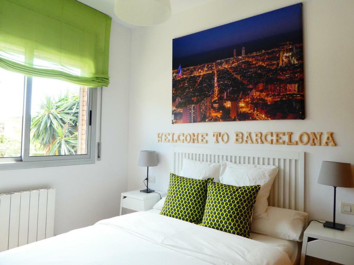 Beach House Castelldefels Esterno foto
